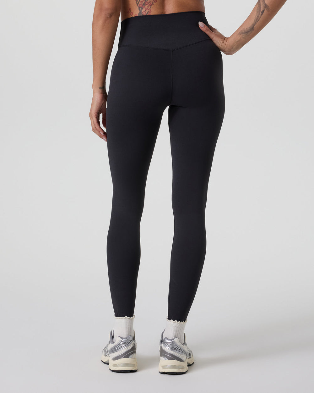 Vuori Vuori AllTheForm™ Legging - Short Black
