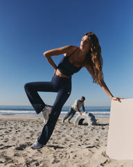 Vuori Vuori AllTheFeels™ Straight Leg Women's Blue Coast Leggings