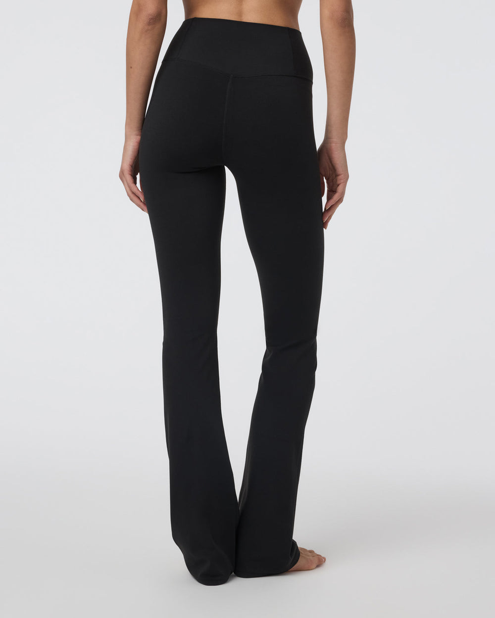 Vuori Vuori AllTheFeels™ Slim Flare Black
