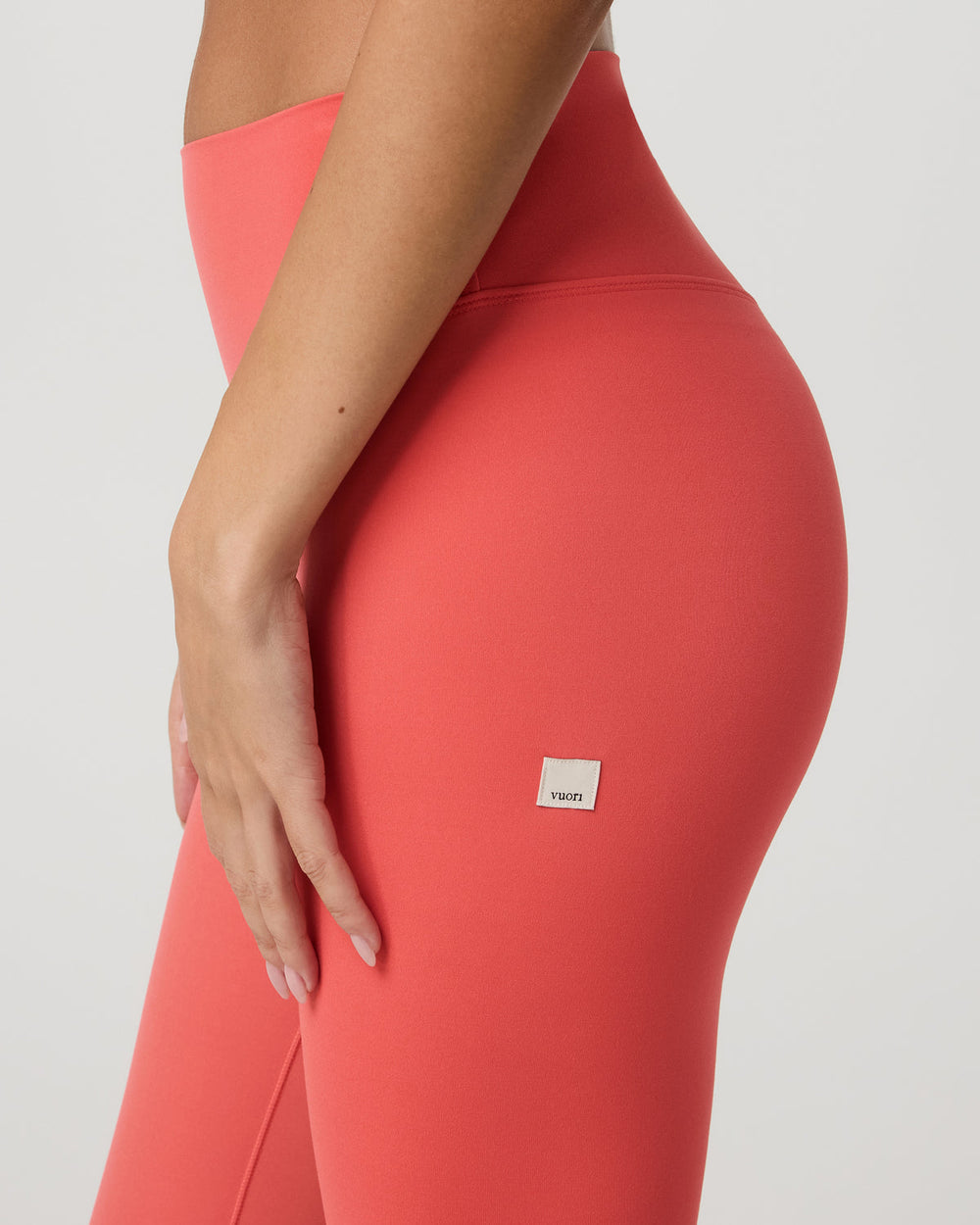 Vuori Vuori AllTheForm™ Legging - Short Women's Bright Coral Leggings