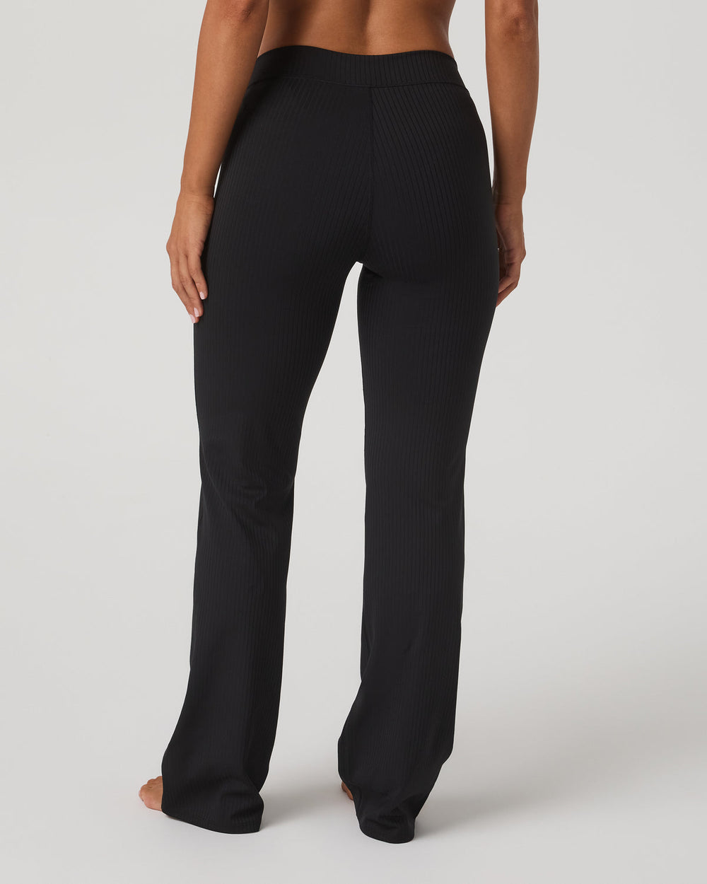 Vuori Inversion Rib Slim Flare Women's Black Slim Flare Leggings