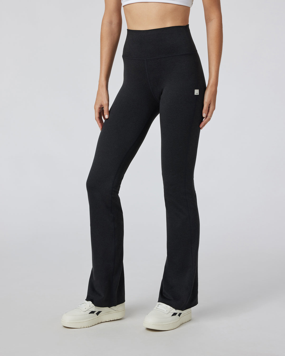 Vuori Halo Slim Flare Women's Black Flare Leggings