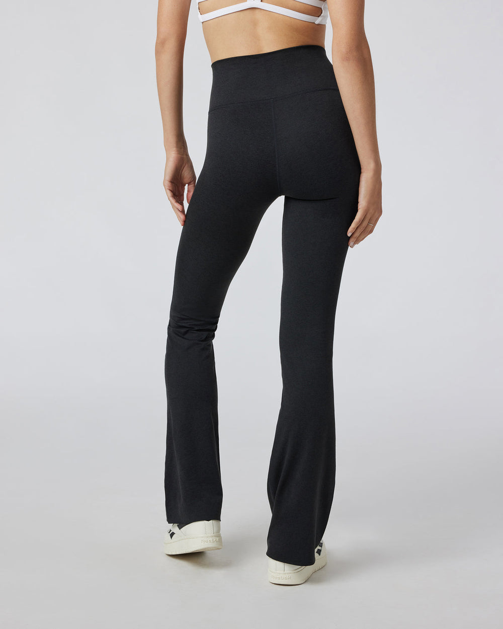 Vuori Halo Slim Flare Women's Black Flare Leggings