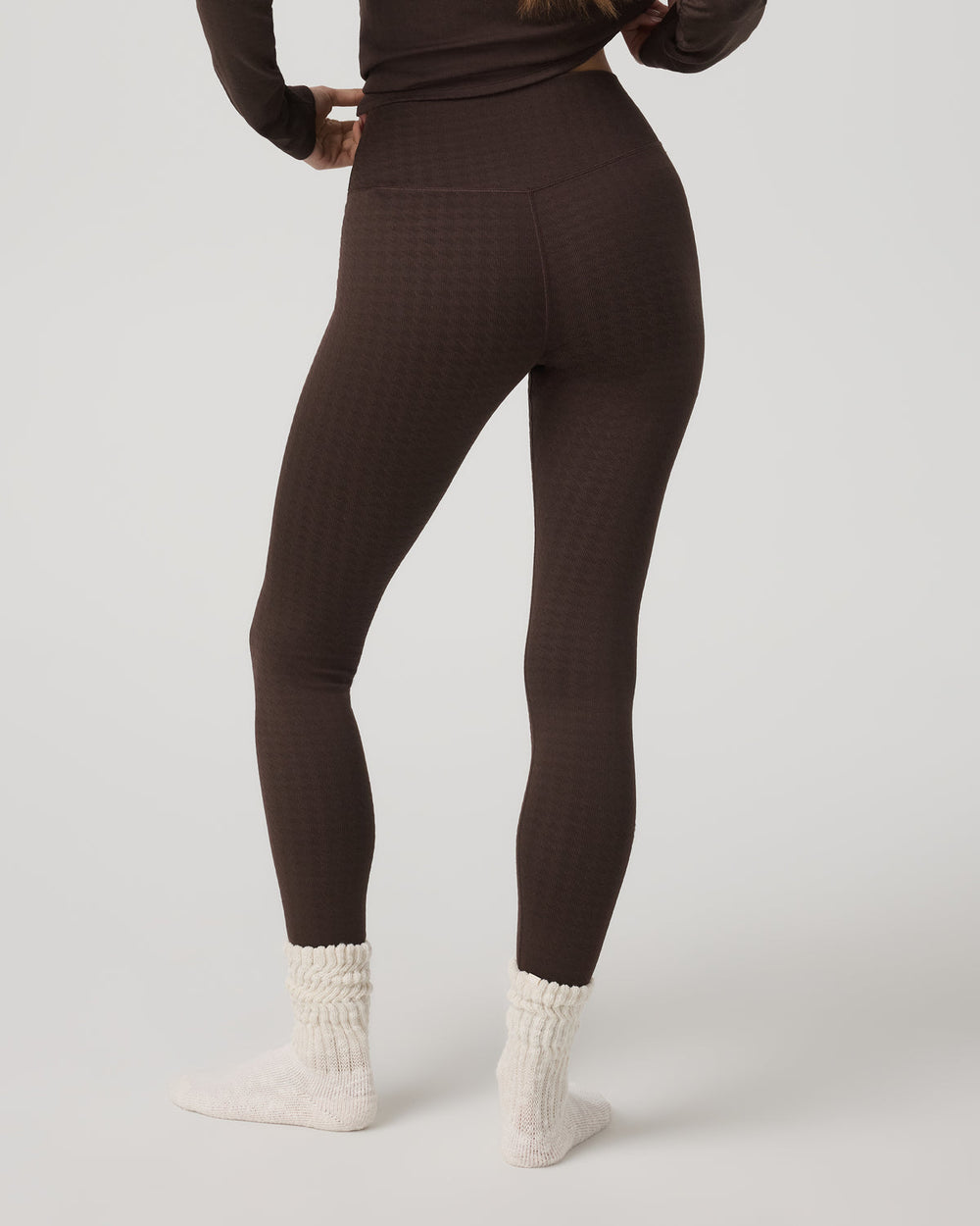 Vuori Women's Textured Chilled Out Legging Java Houndstooth