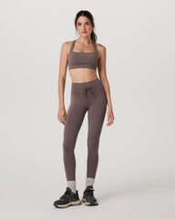 Vuori Women's Daily Form Legging - Short Huckleberry