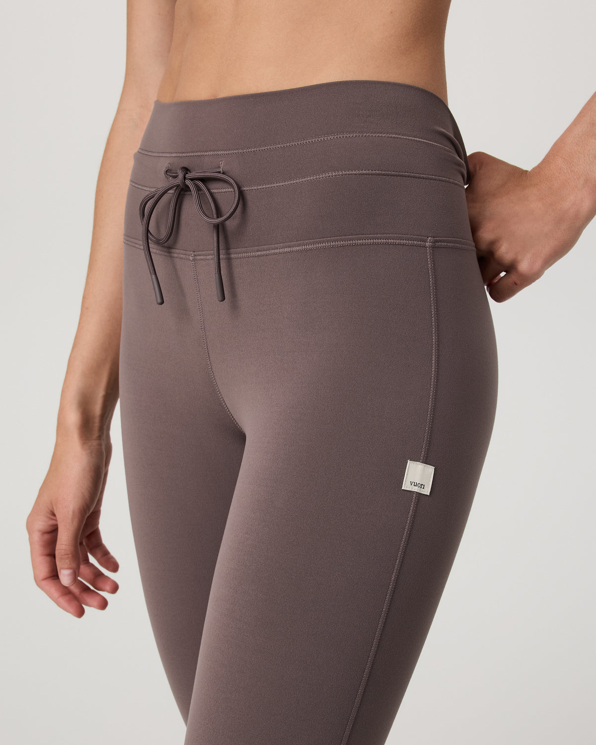 Vuori Women's Daily Form Legging - Short Huckleberry
