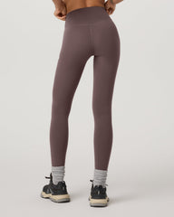 Vuori Vuori AllTheForm™ Legging - Short Huckleberry Leggings