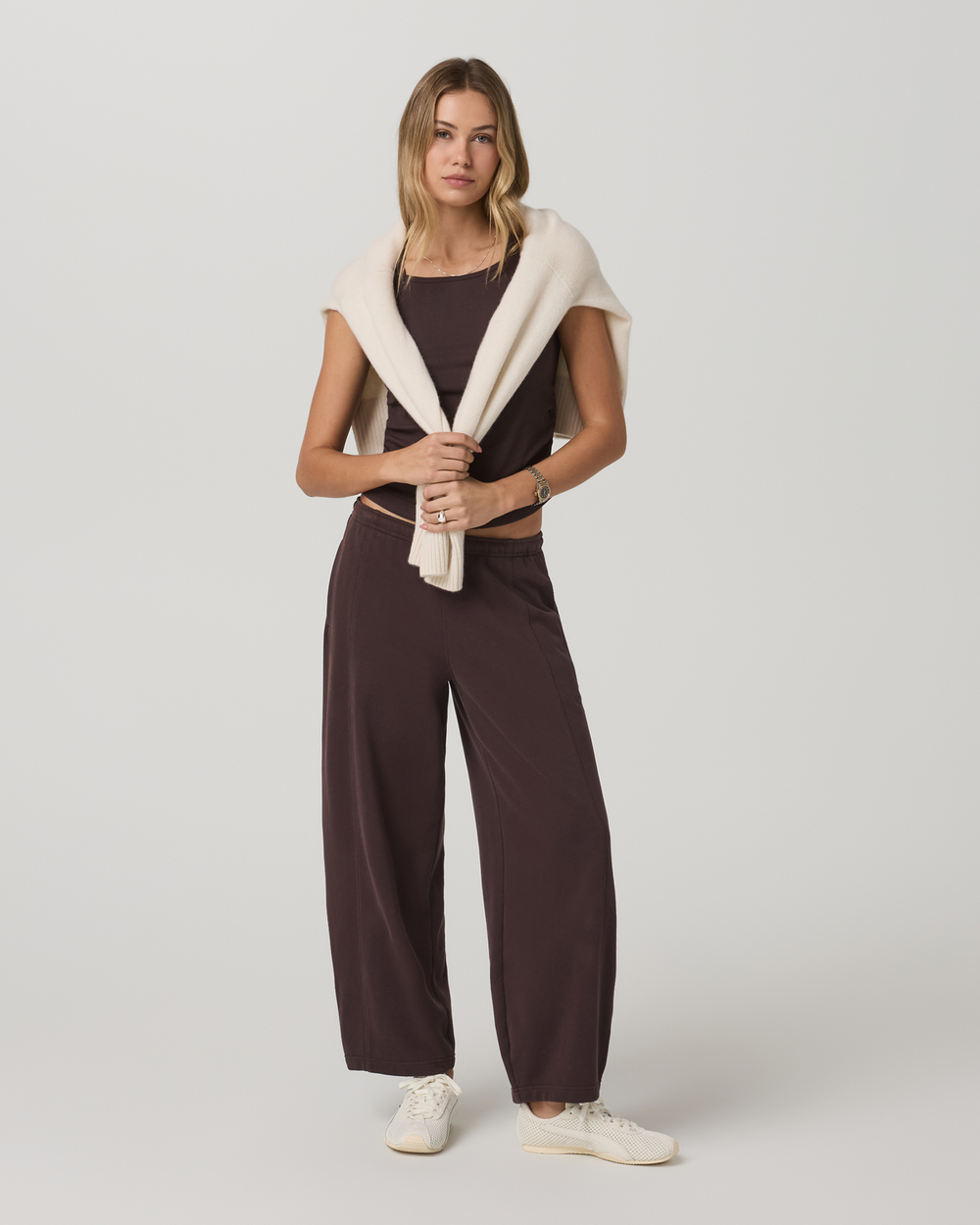 Vuori Sedona Barrel Sweatpant Women's French Roast Sweatpants