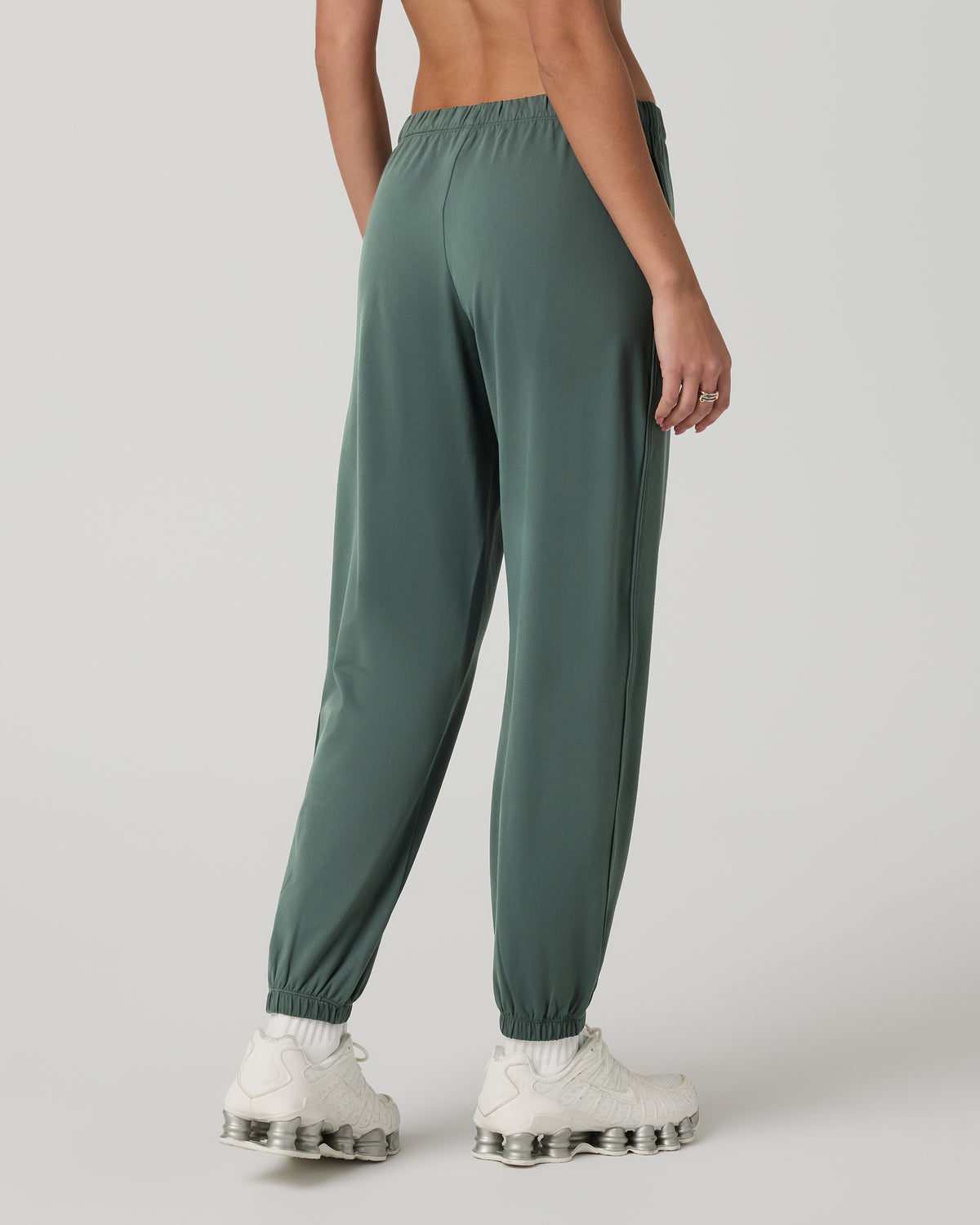 Vuori Halo Modern Sweatpant Women's Agate Green Sweatpant