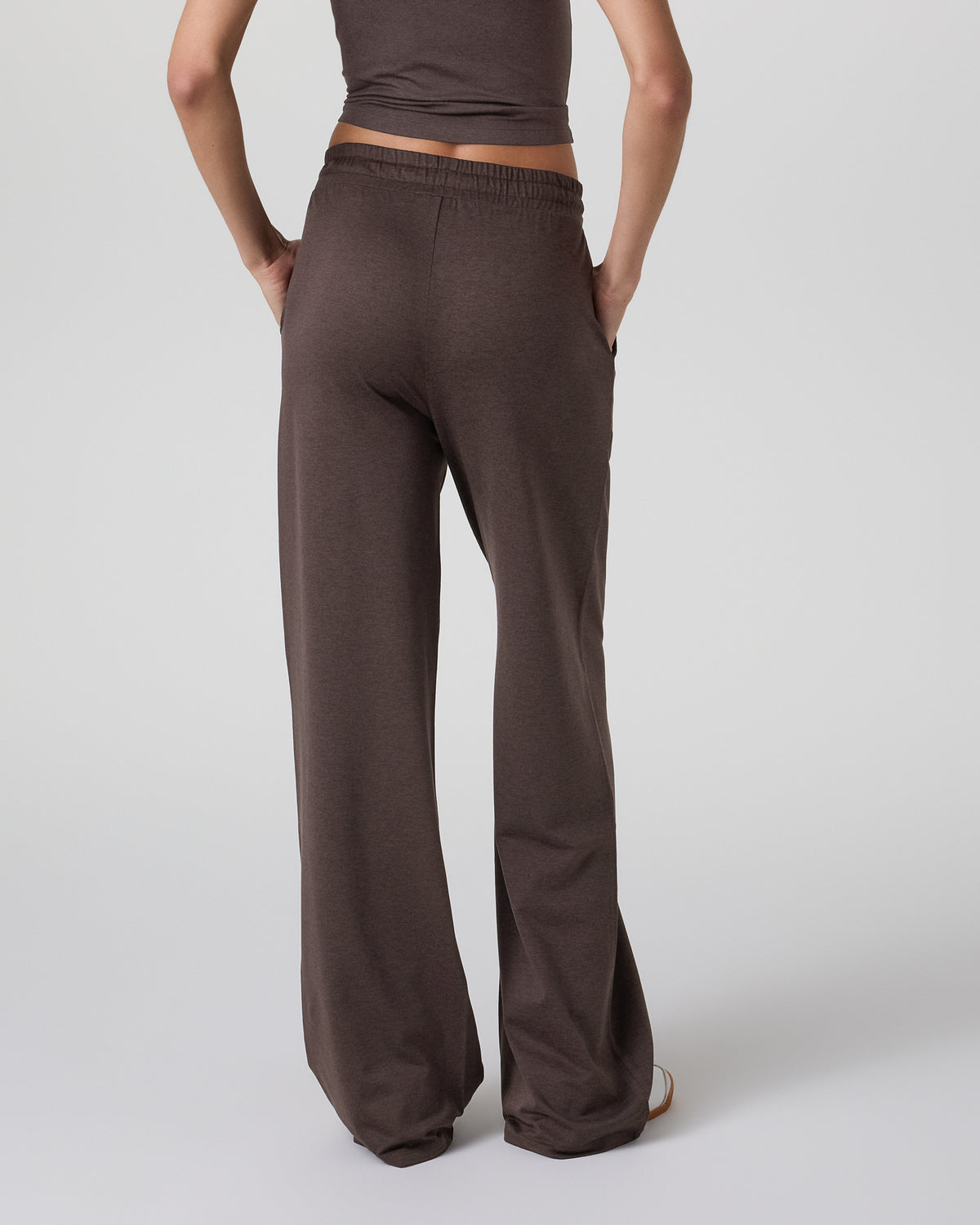 Vuori Halo Essential Wideleg Pant Java Heather