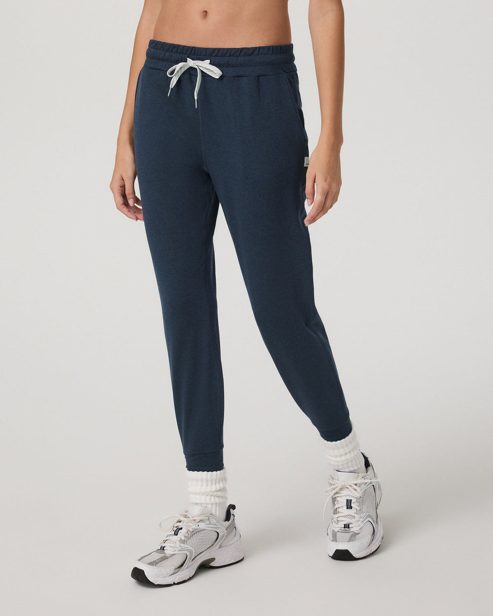 Vuori Performance Jogger - Long Midnight Heather