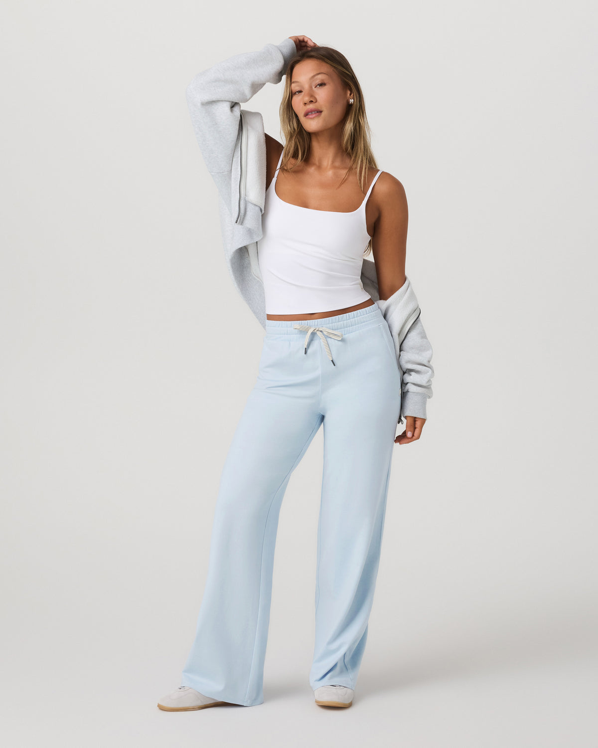 Vuori Halo Essential Wideleg - Short Soft Sky Heather Pants