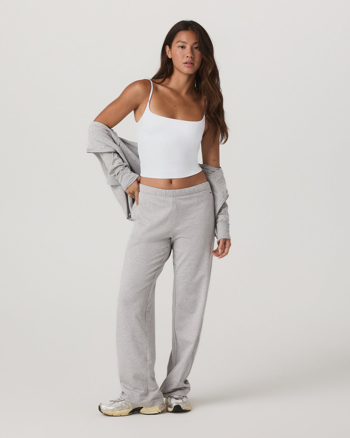Vuori Halo Modern Straight Leg Pant Women's Pale Grey Pants