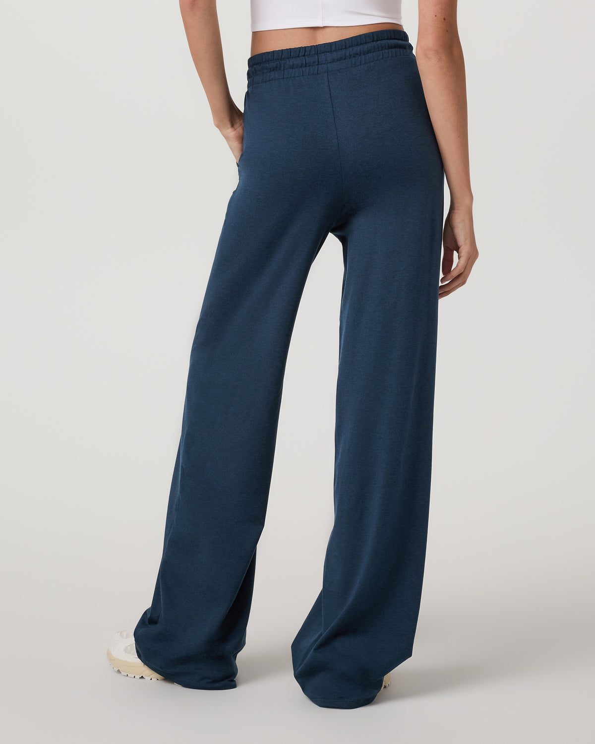 Vuori Halo Wideleg - Long Women's Blue Coast Heather Pants