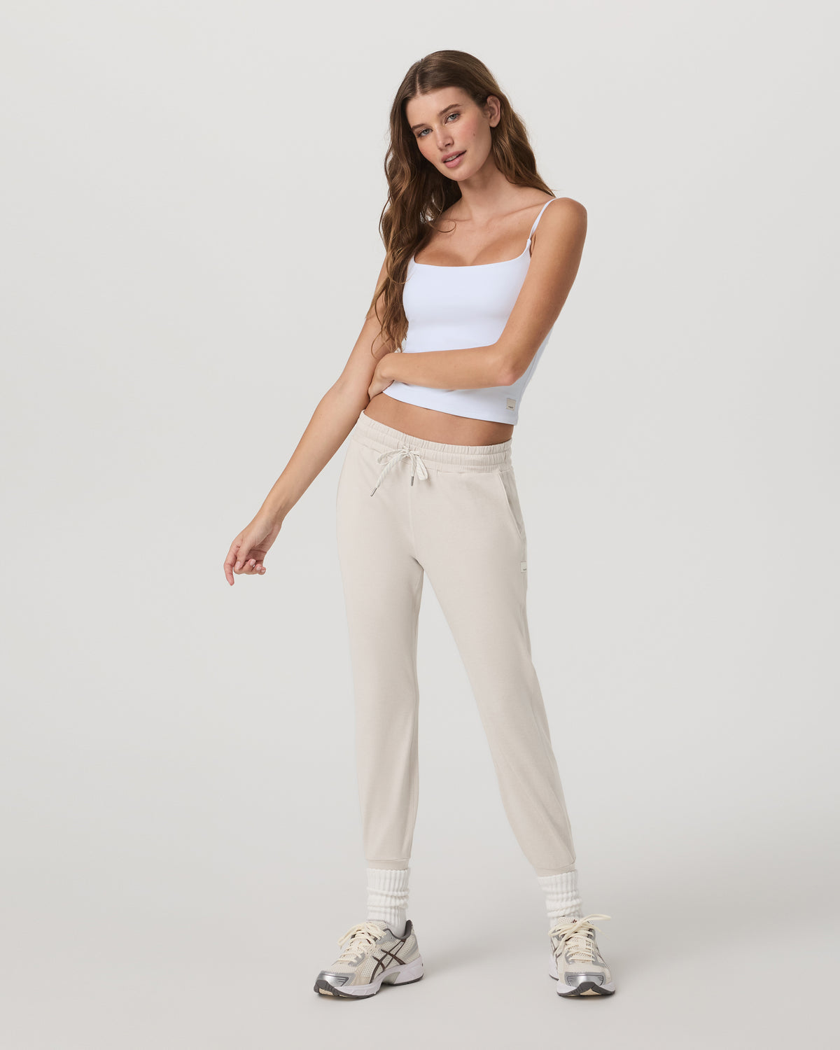 Vuori Performance Jogger - Long Ecru Heather
