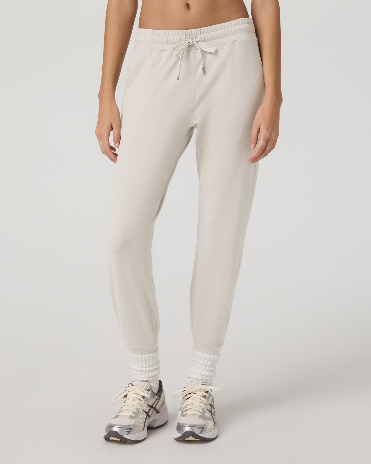 Vuori Performance Jogger - Long Ecru Heather