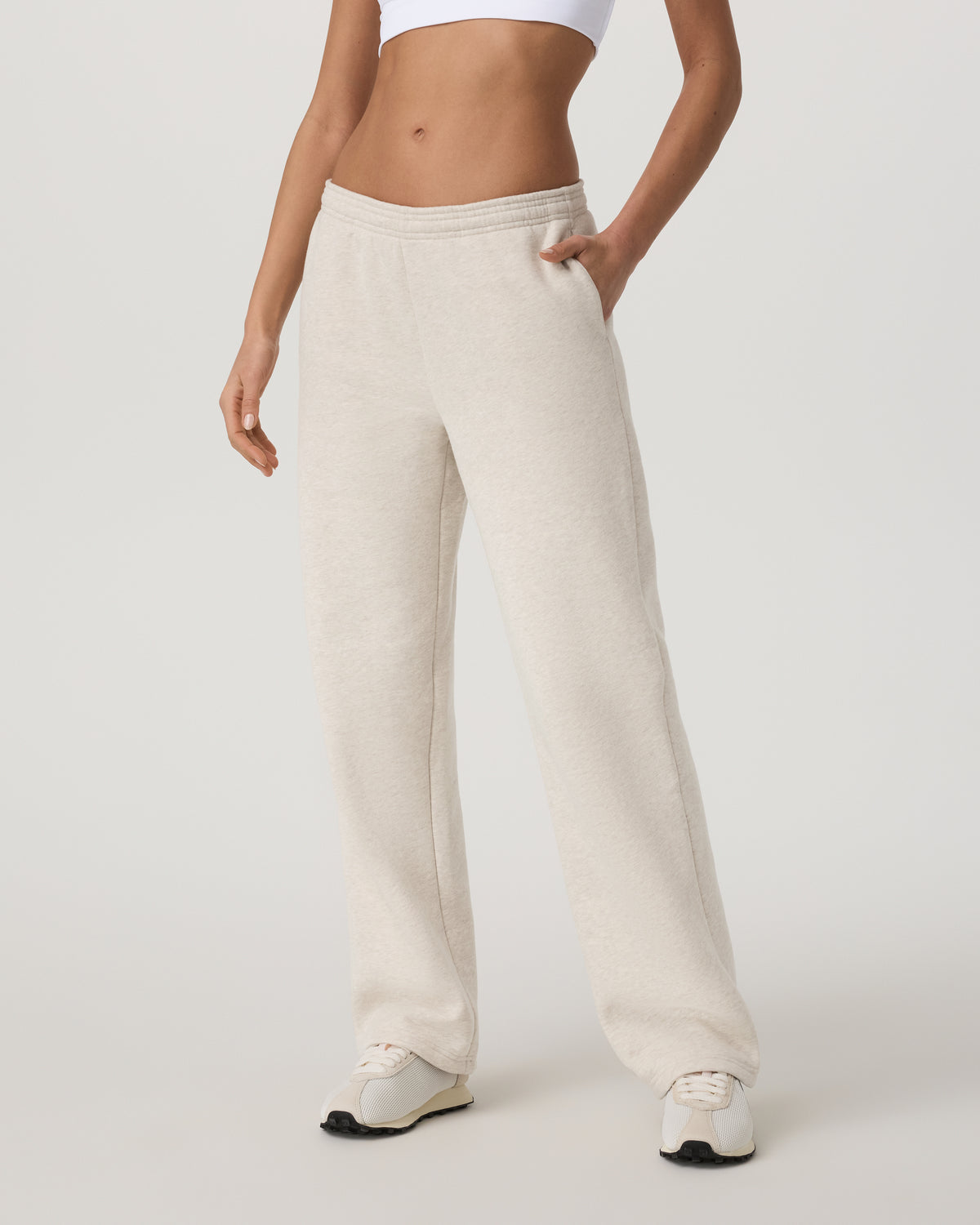 Vuori Women's Restore Straight Leg Sweatpant Bone Heather