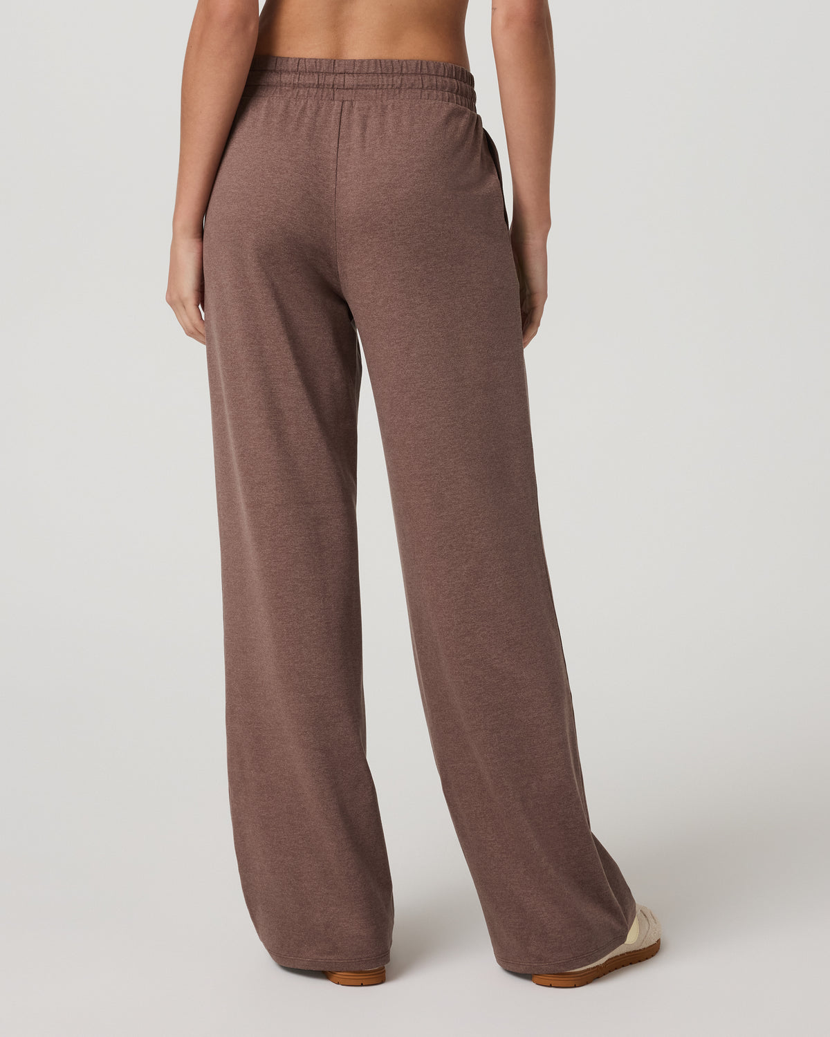 Vuori Halo Essential Wideleg - Long Women's Sable Heather Pants