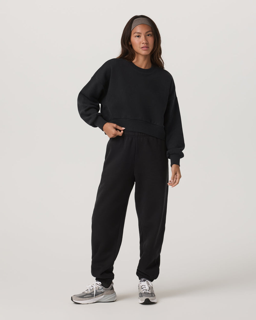 Vuori Restore Classic Sweatpant Women's Washed Black Pants