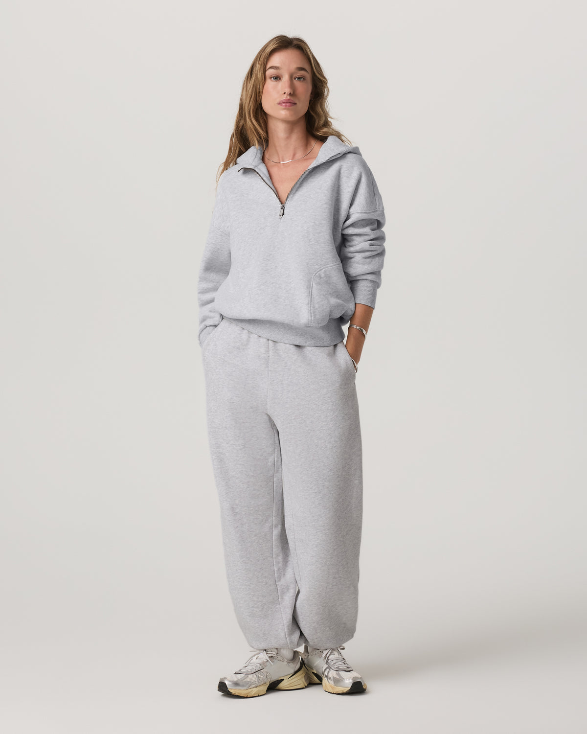 Vuori Women's Restore Classic Sweatpant - Short Pale Grey