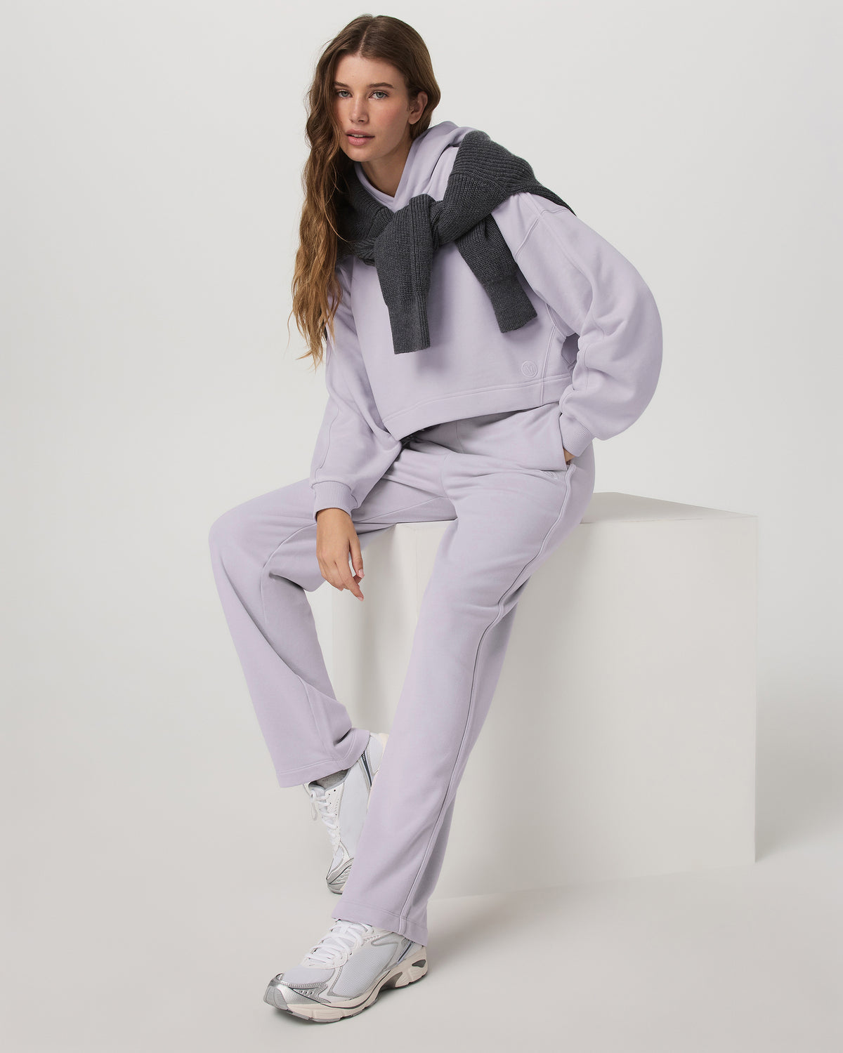 Vuori Women's Sedona Straight Leg Sweatpant Lavender Ice