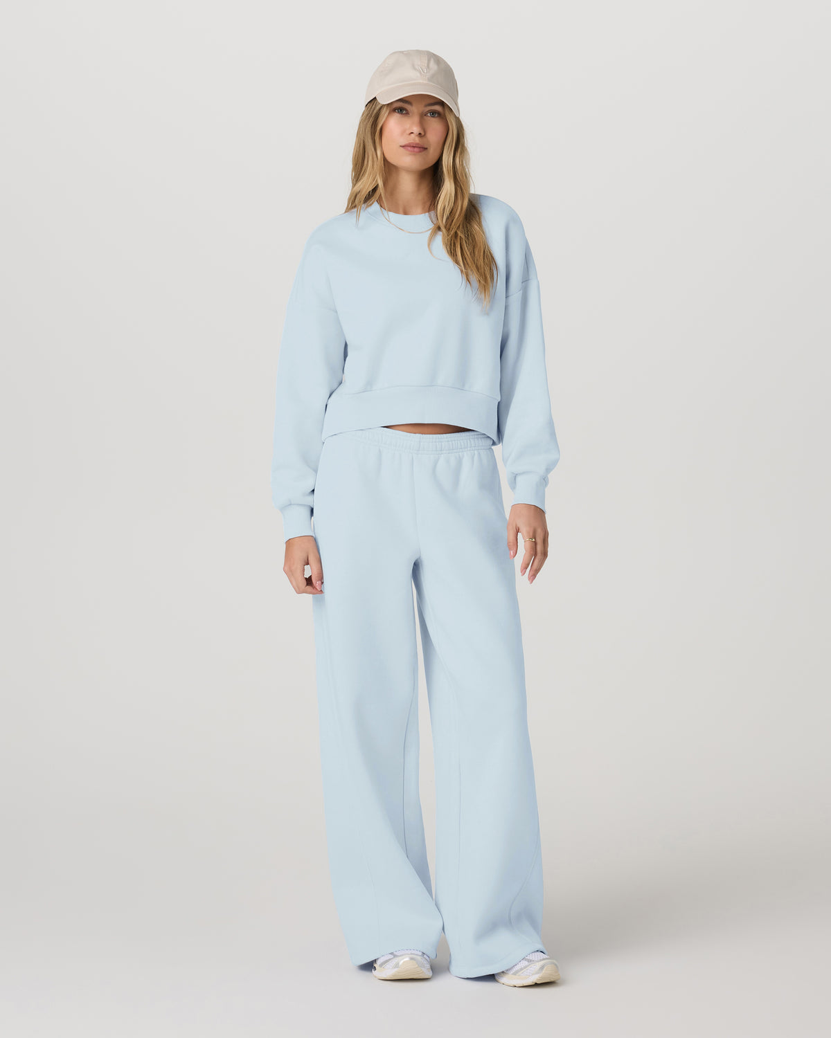Vuori Restore Ultra Wideleg Sweatpant Soft Sky