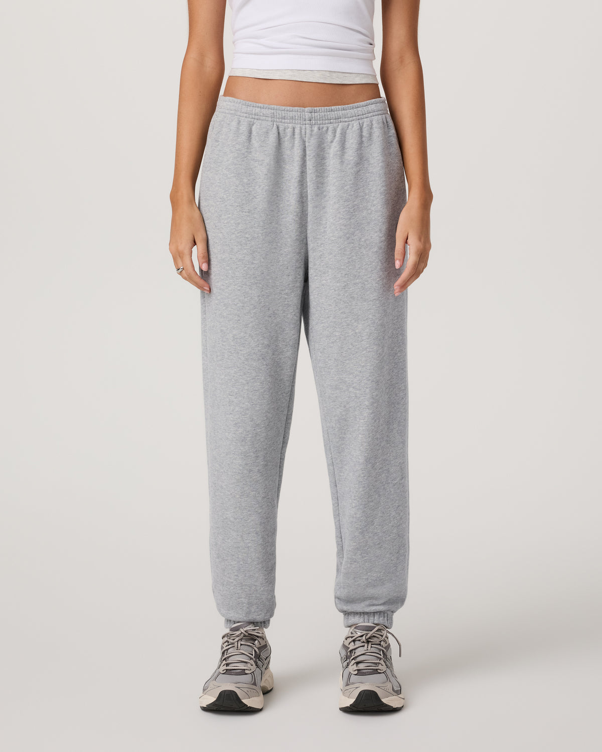 Vuori Sedona Sweatpant Women's Light Heather Grey Sweatpants