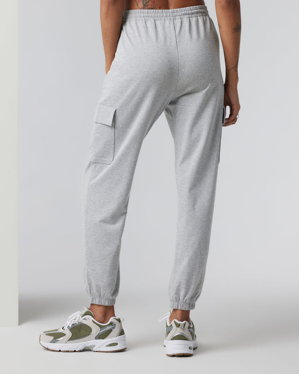 Vuori Boyfriend Cargo Sweatpant Pale Grey Heather