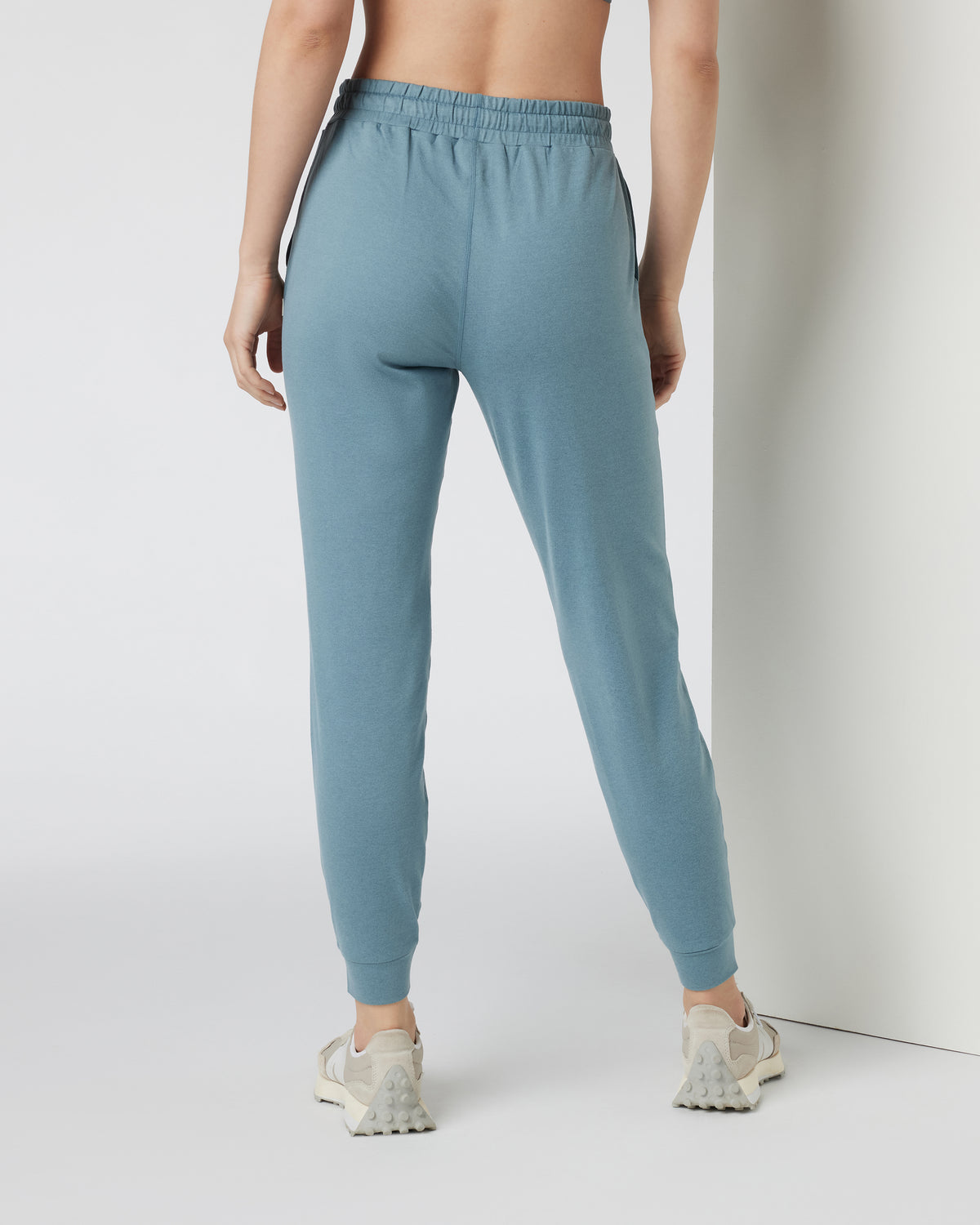 Vuori Performance Jogger - Long Smoke Blue Heather