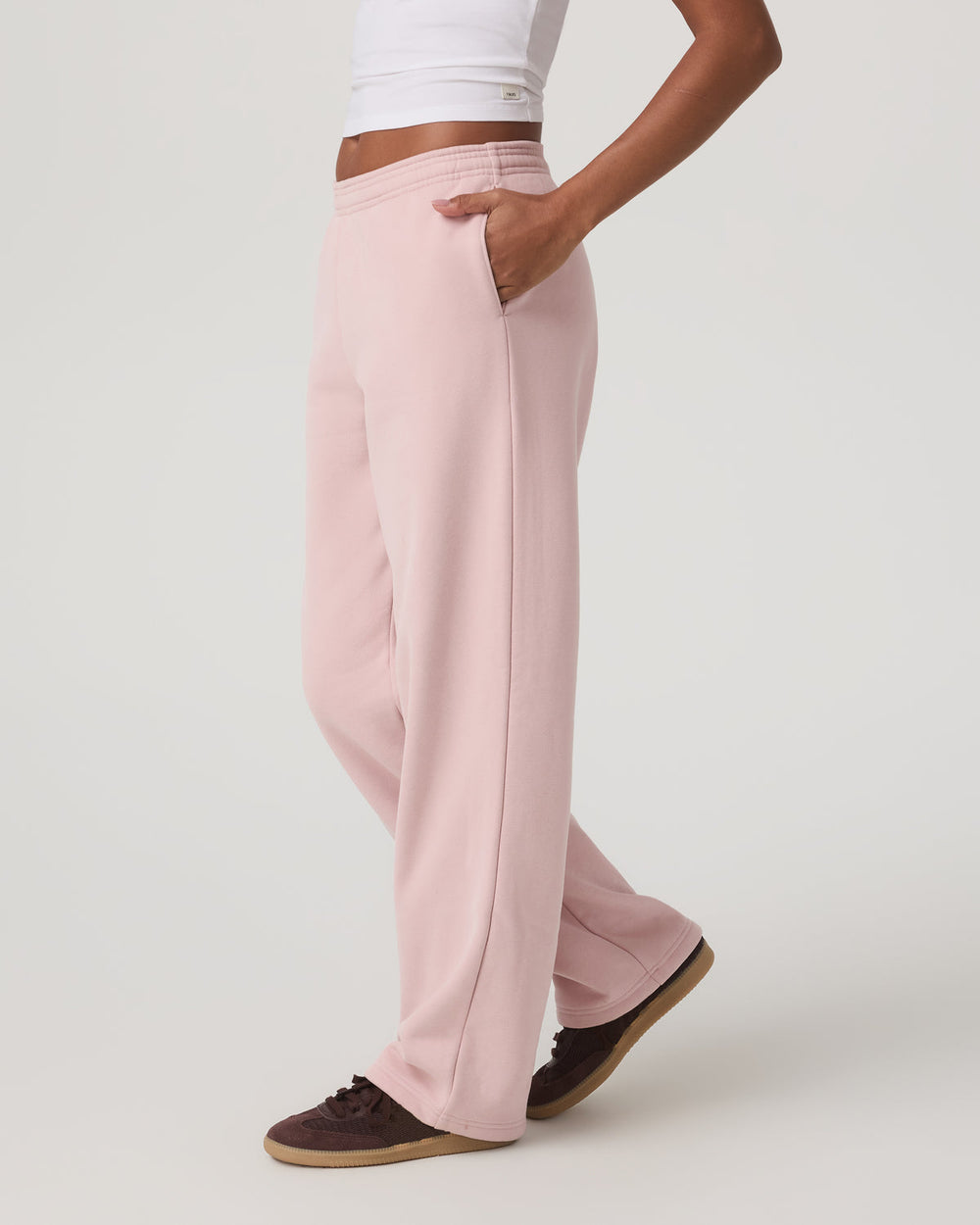 Vuori Women's Restore Straight Leg Sweatpant Vintage Rose