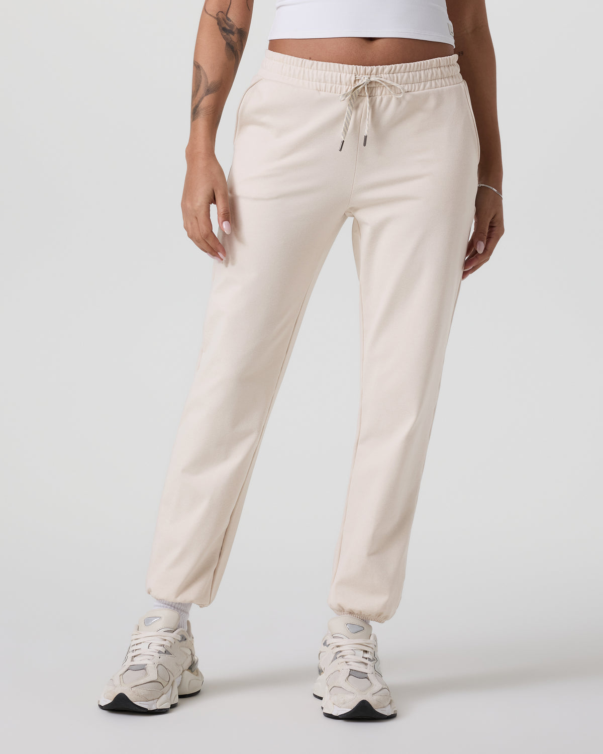 Vuori Granite Performance Jogger Milkweed Heather