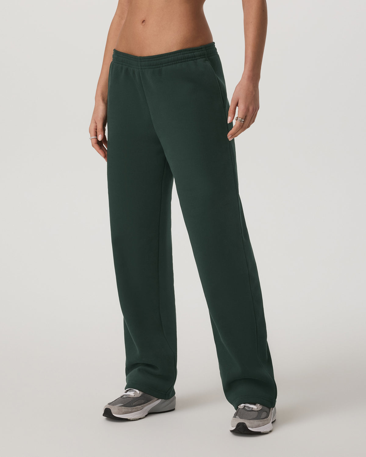 Vuori Restore Straight Leg Sweatpant Women's Evergreen Pants