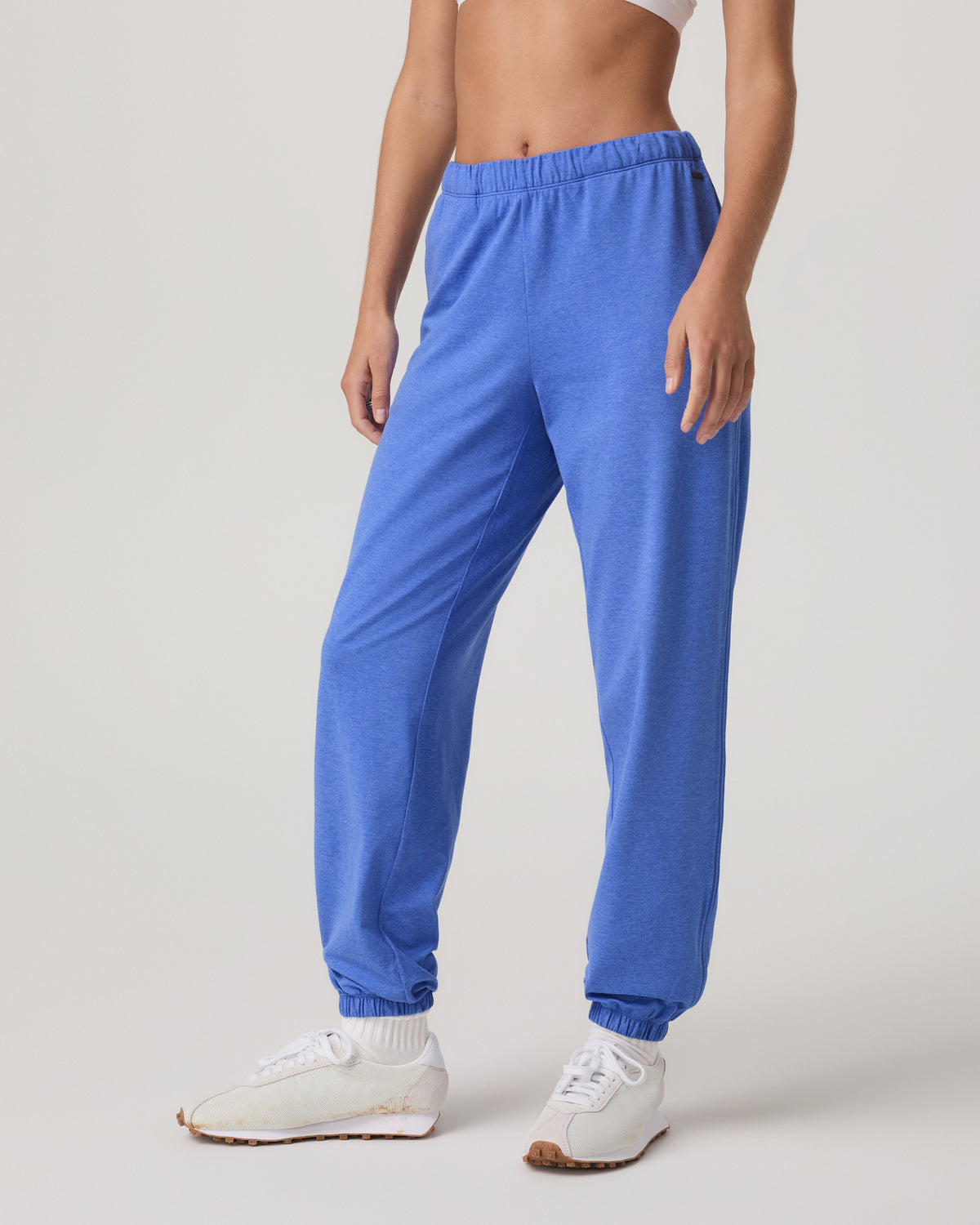 Vuori Halo Modern Sweatpant Women's Bright Iris Heather Pants