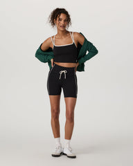 Vuori Daily Piped Short 5" Women's Black Shorts