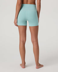 Vuori Vuori AllTheFeels™ Short 4" Sea Spray Biker Shorts