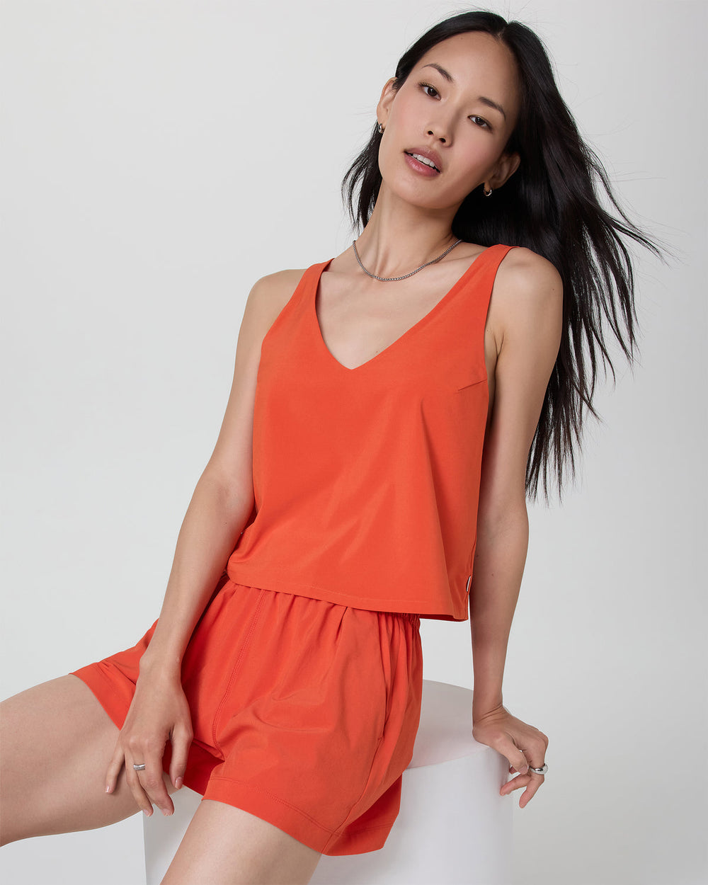 Vuori Villa Short Bright Poppy Lightweight Shorts