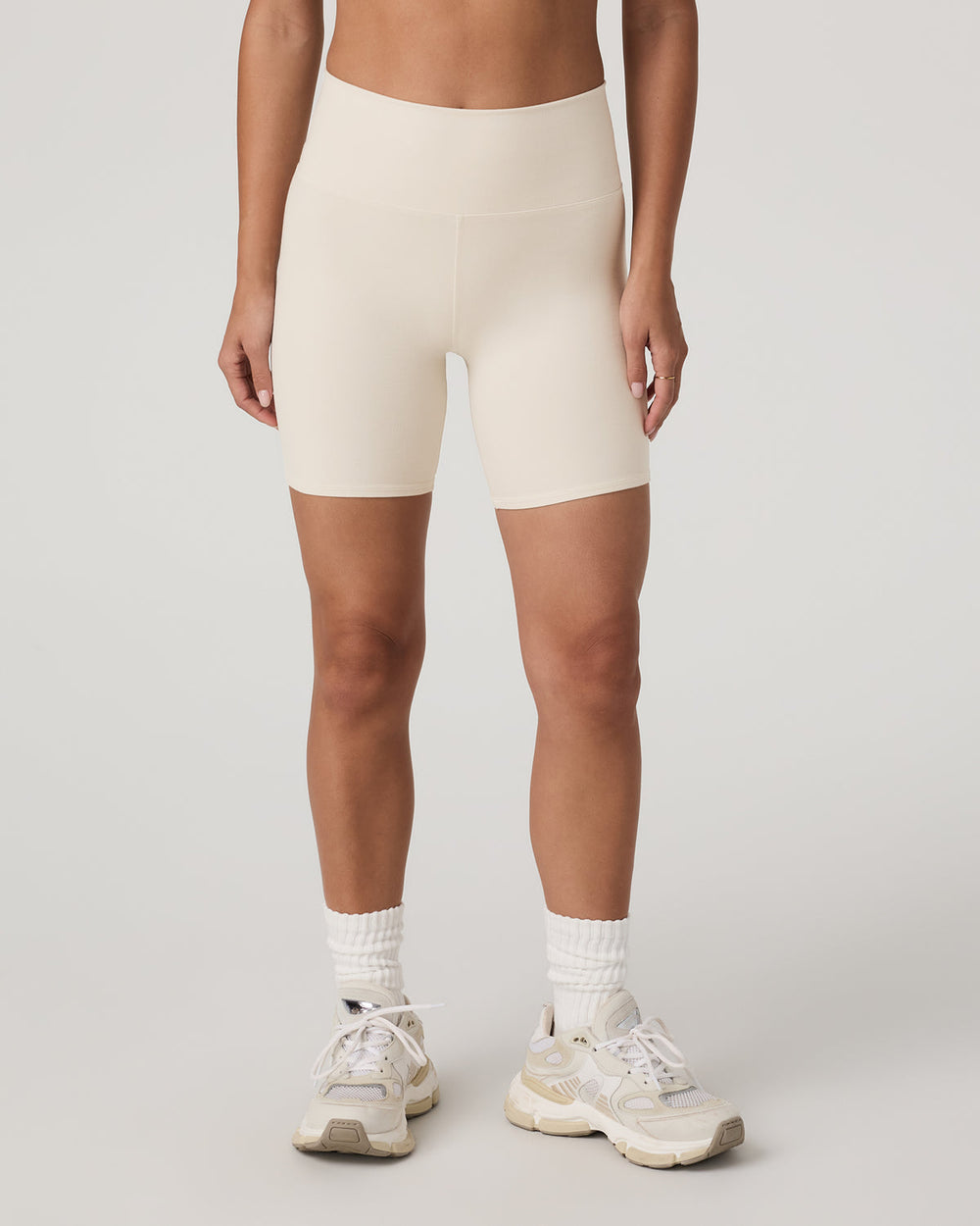 Vuori Clean Elevation Shorty Women's Bone Heather Shorts