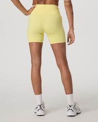 Vuori Daily Piped Short 5" Women's Sunlight Shorts
