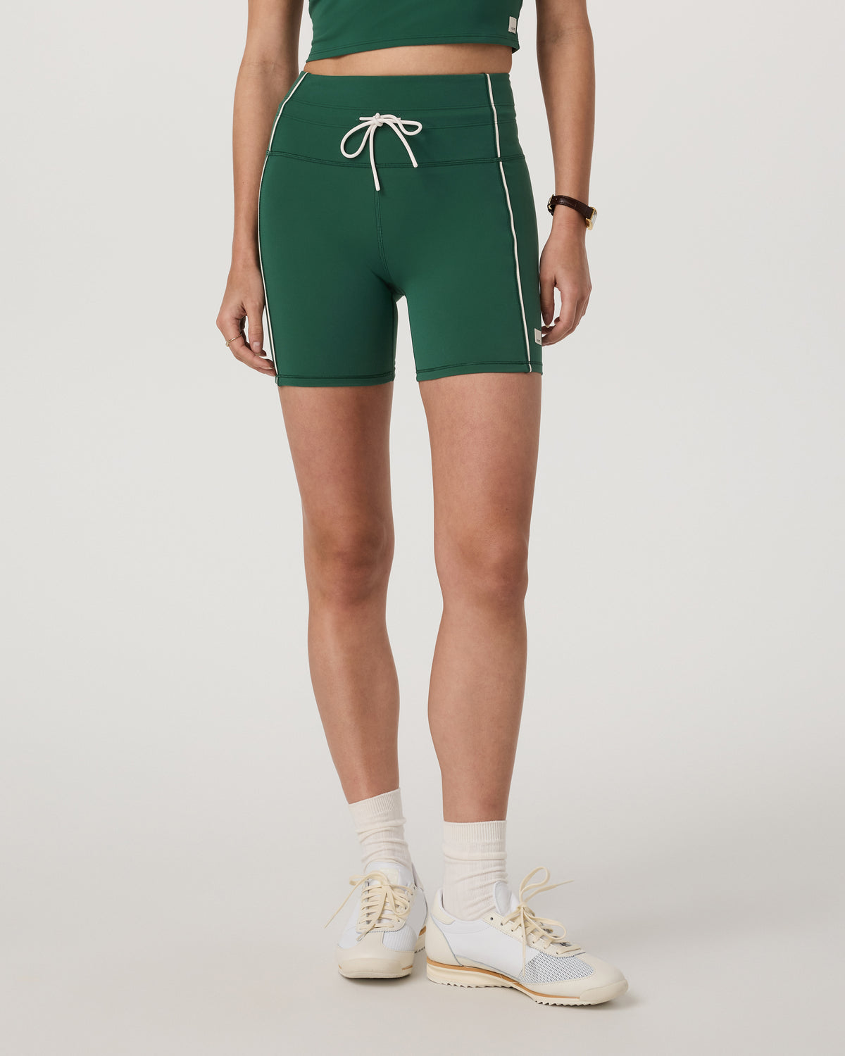 Vuori Daily Piped Short 5" Women's Viridian Shorts