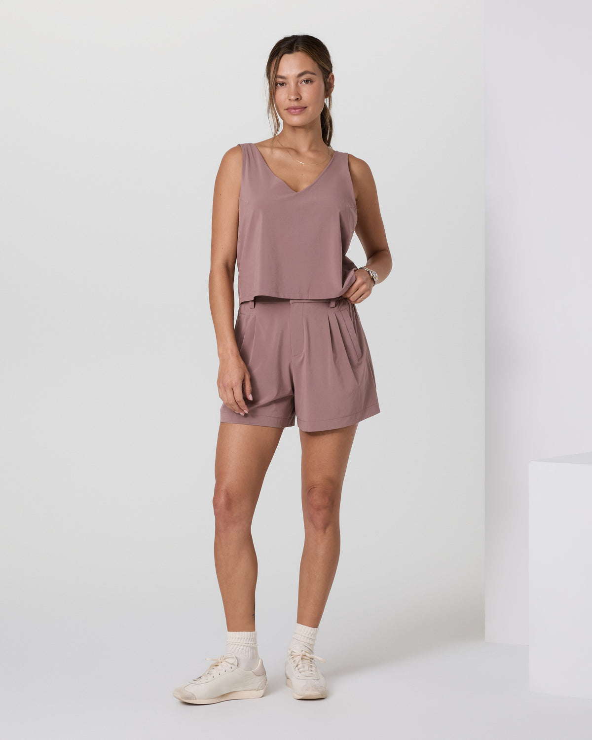 Vuori Villa Trouser Shorts Zion Rose Pleated Shorts