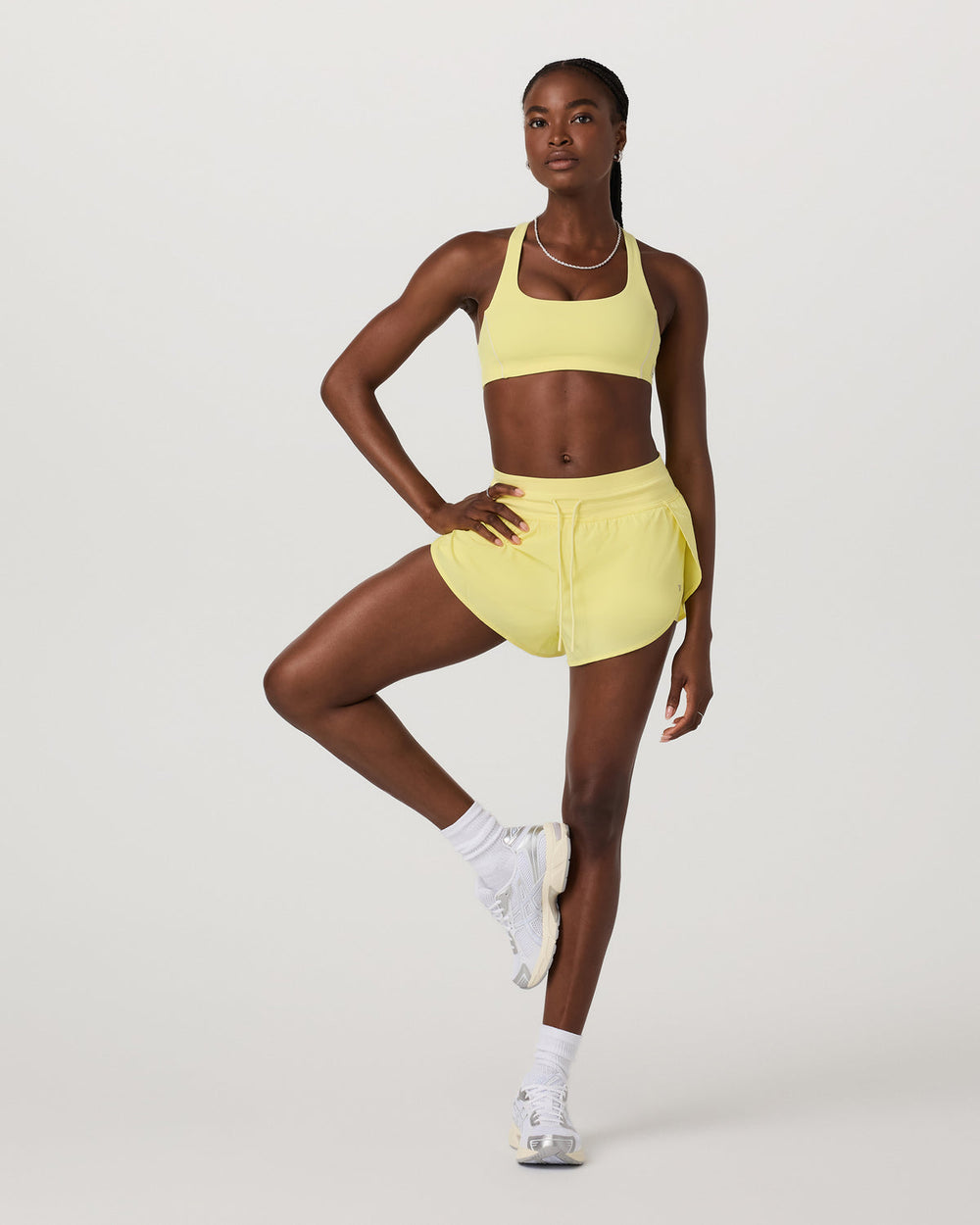 Vuori Daily Speed Short 2.5" Women's Sunlight Fitness Shorts