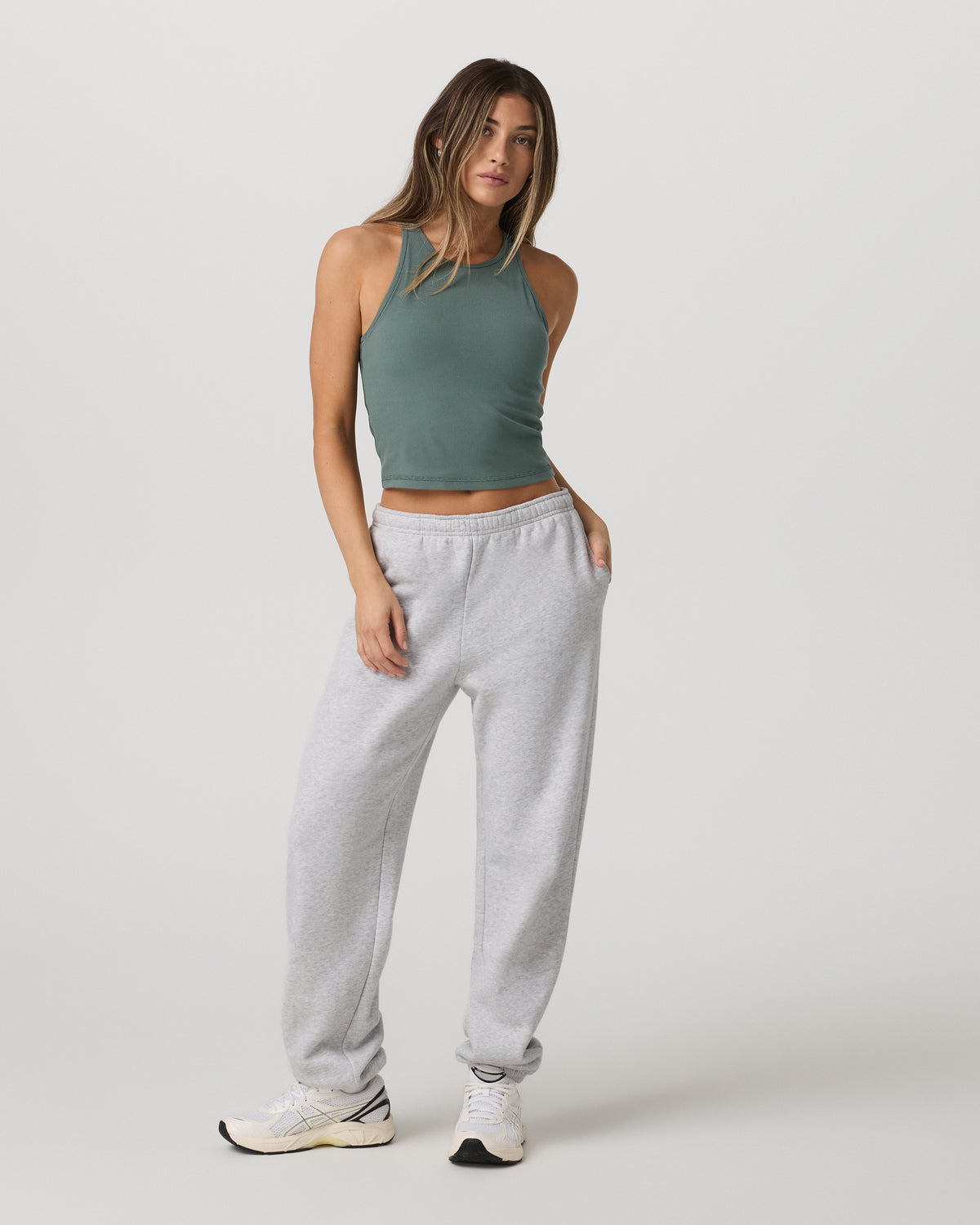 Vuori Pose Plyo Tank Women's Agate Green Performance Tank Top
