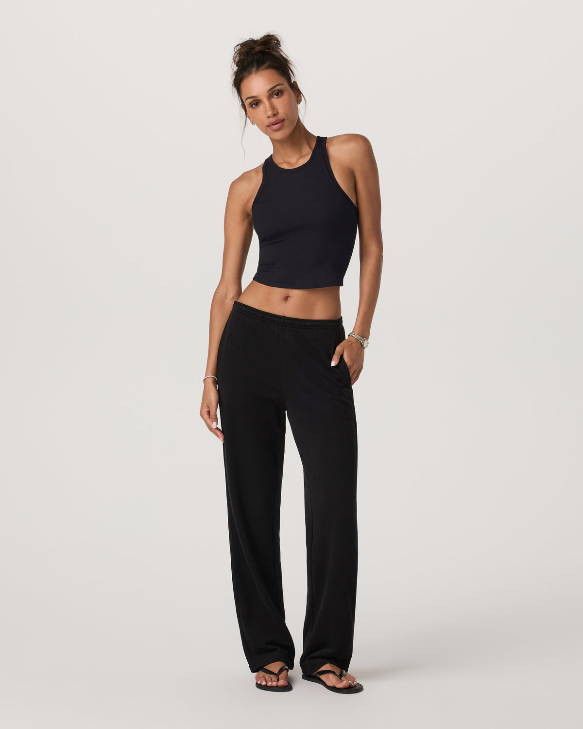 Vuori Pose Plyo Tank Black Crop Tank Top with Built in Bra