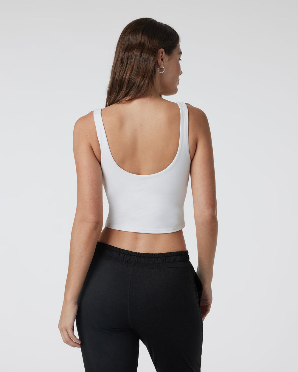 Vuori Daily Crop Women's White Crop Tank Top