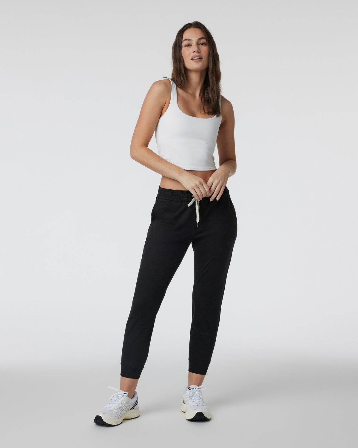 Vuori Daily Crop Women's White Crop Tank Top