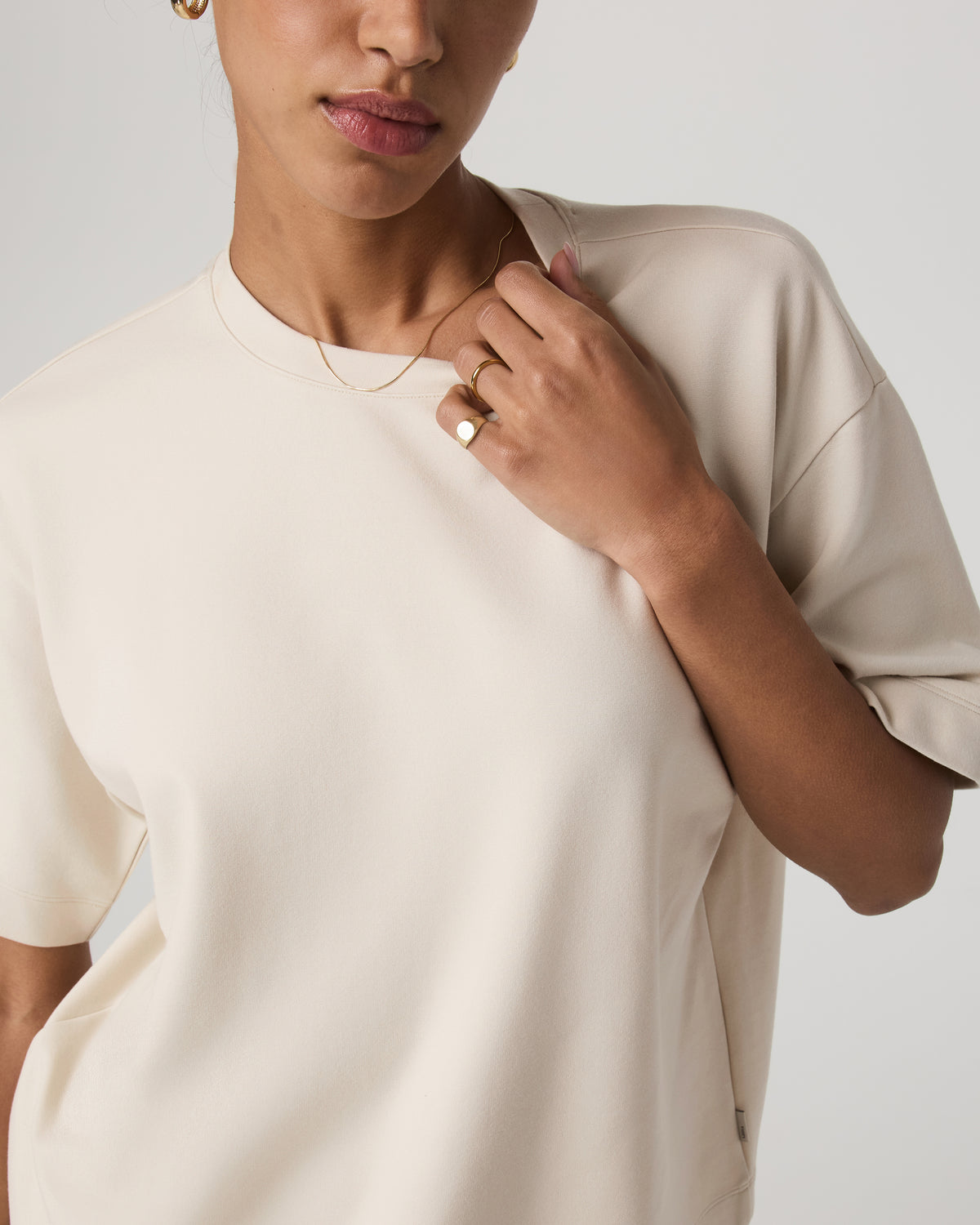 Vuori Short Sleeve Maven Oversized Tee Women's Bone Tee Shirt