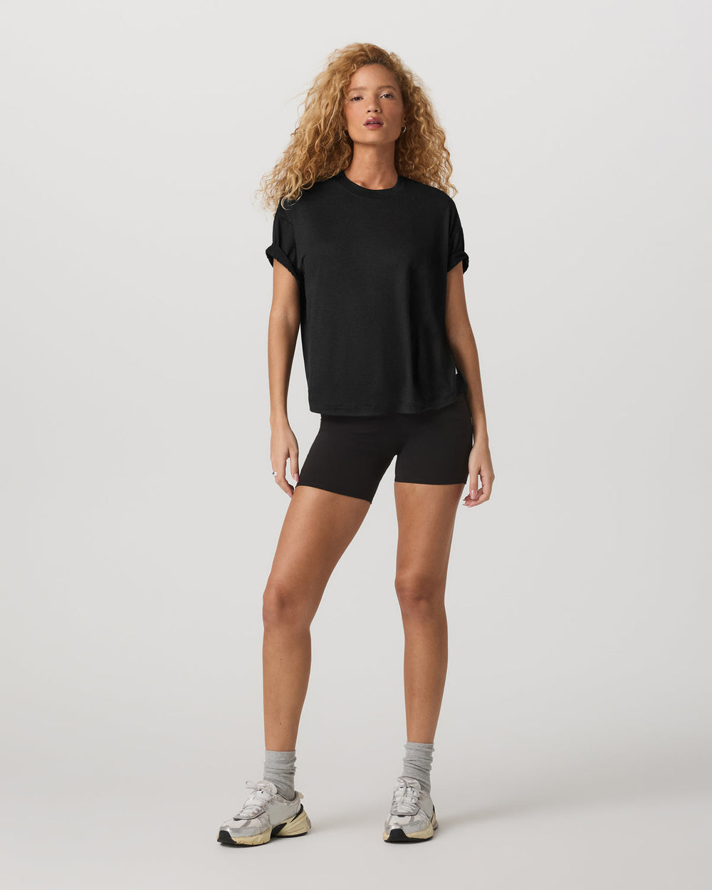 Vuori Energy Long Tee Women's Black Heather Fitness Tee Shirt