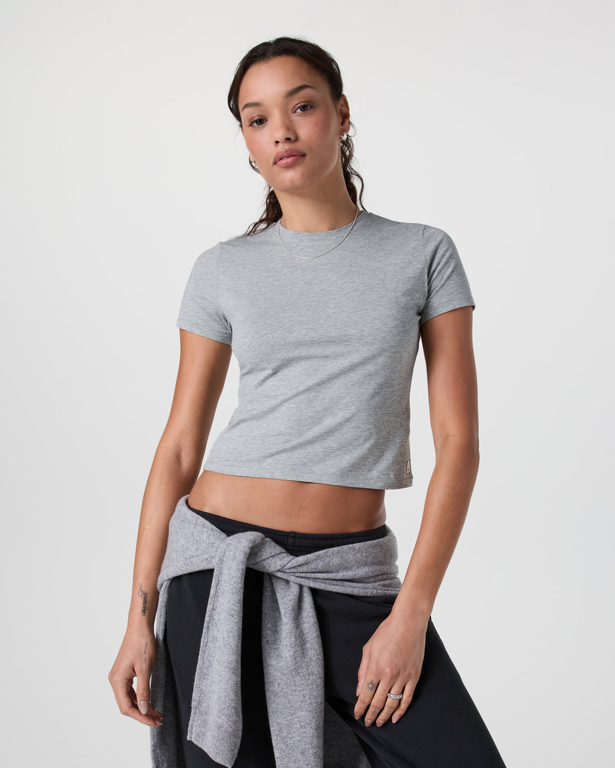Vuori Feather Baby Tee Light Heather Grey
