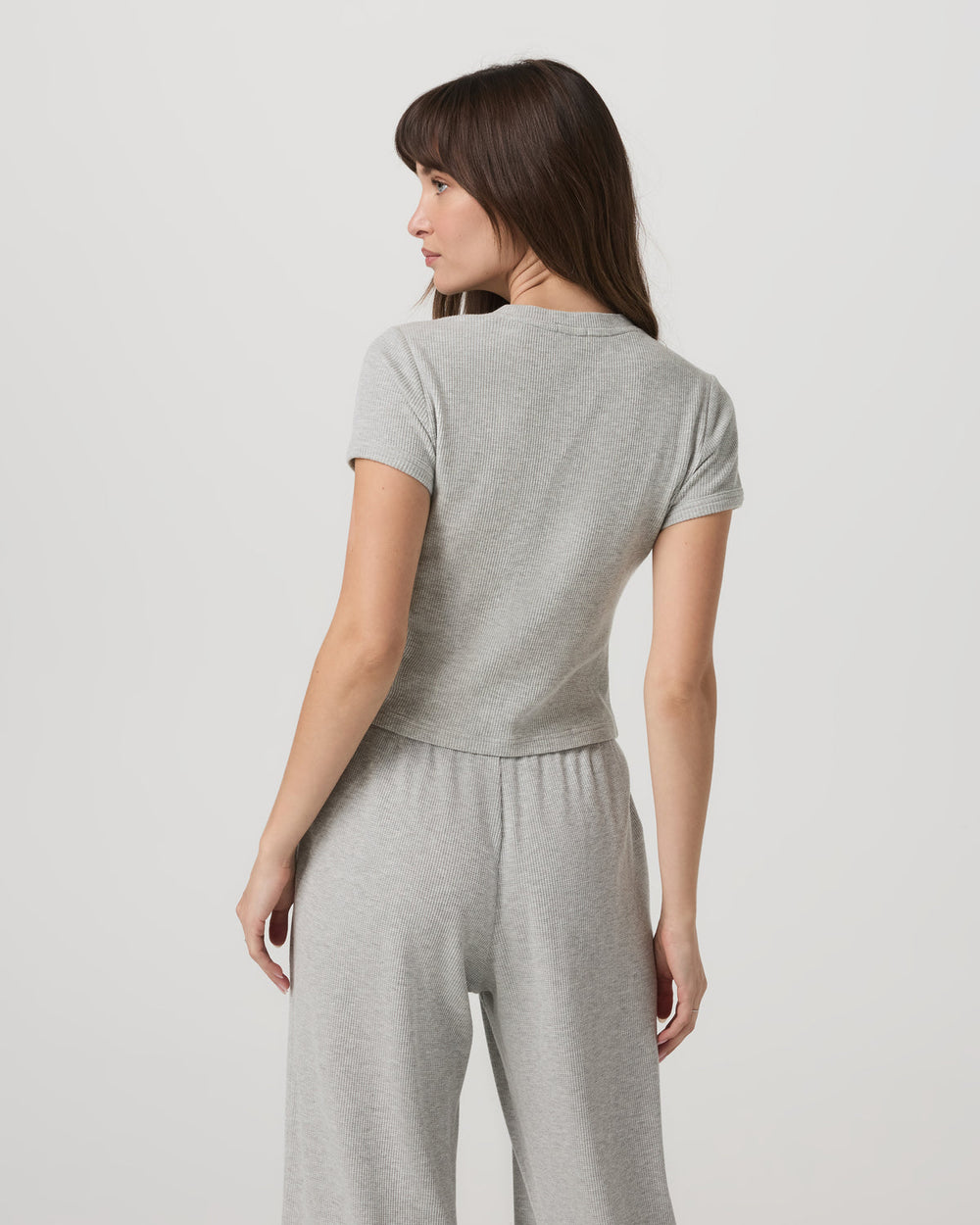 Vuori Women's Short Sleeve Waffle Baby Tee Light Heather Grey
