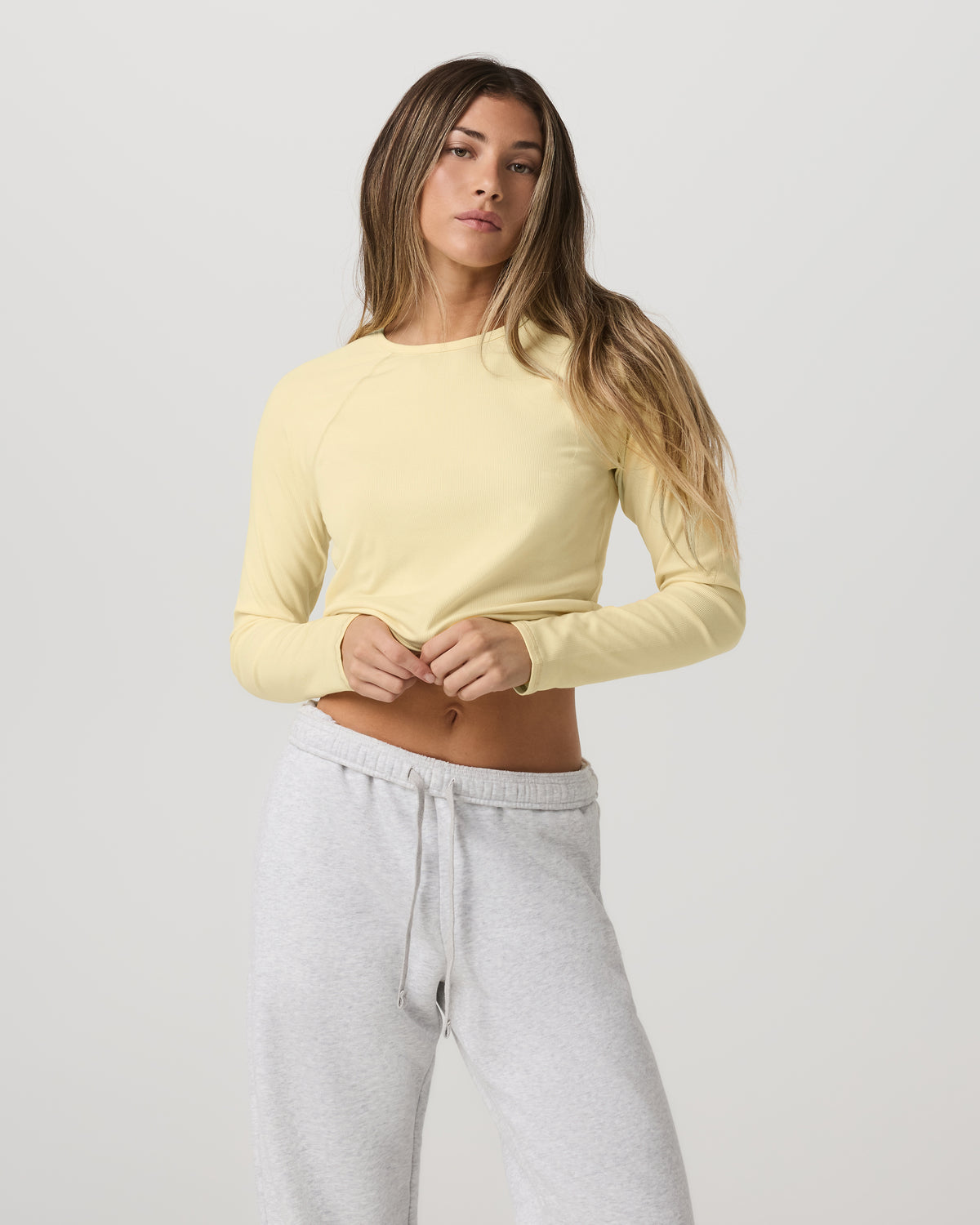 Vuori Long Sleeve Pose Crew Women's Lemon Snap Long Sleeve
